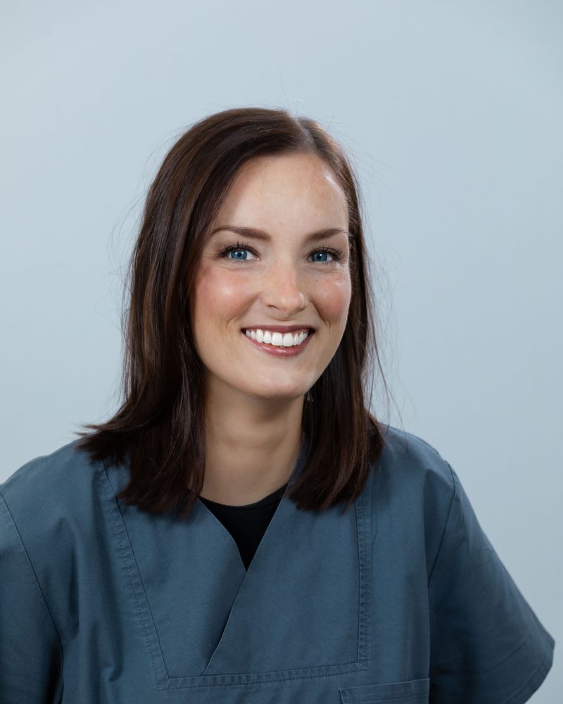 Anne Zimmer, Fachzahnärztin für Oralchirurgie